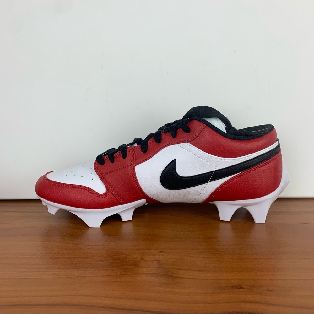 Nike Air Jordan 1 Low TD “Chicago” Football Cleats - Picture 8 of 12